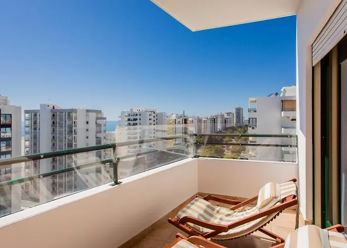 Daire Sea View W/ Balcony By Lovelystay Quarteira