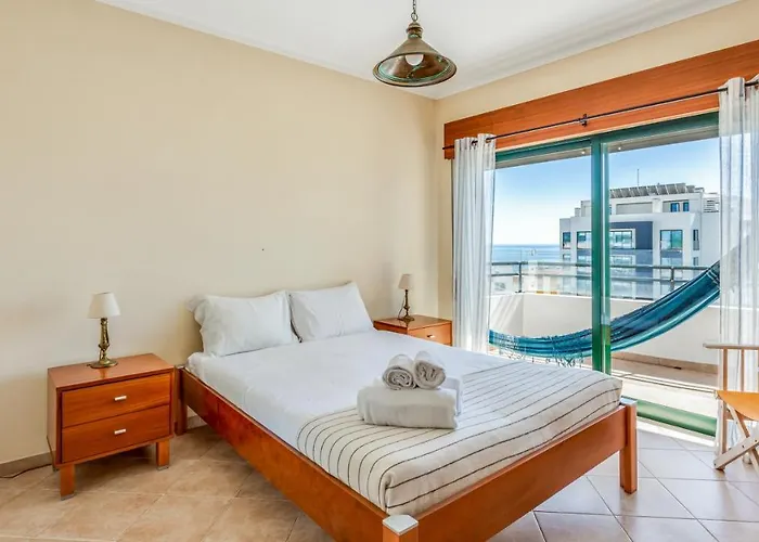Apartment Sea View W/ Balcony By Lovelystay Quarteira
